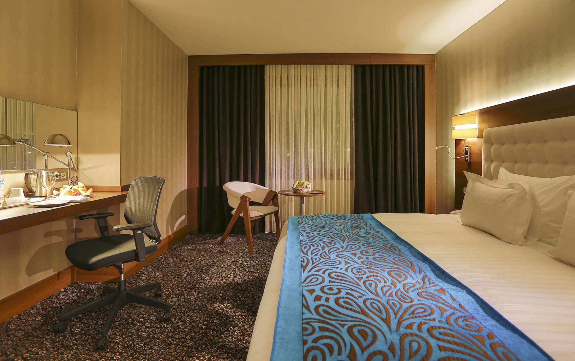 Teymur Continental Hotel Gaziantep Ngoại thất bức ảnh